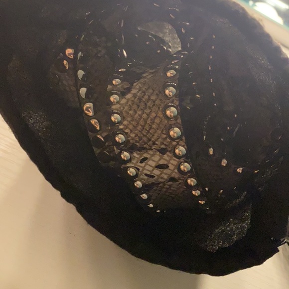 B-low the Belt Python Beaded Belt main image 9